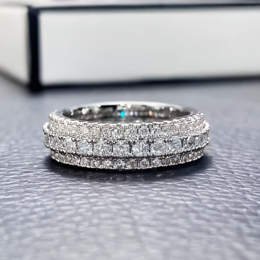 Elegant Round Geometry Ring