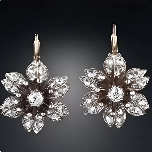 Vintage Carving Flower Earrings