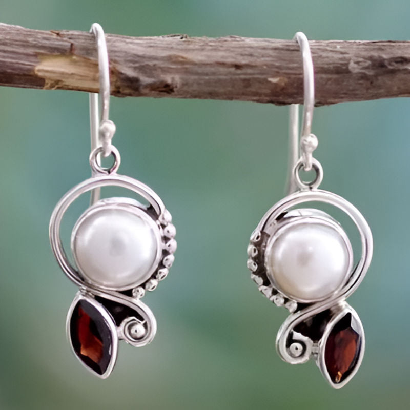 Vintage Round White Imitation Pearl Earrings