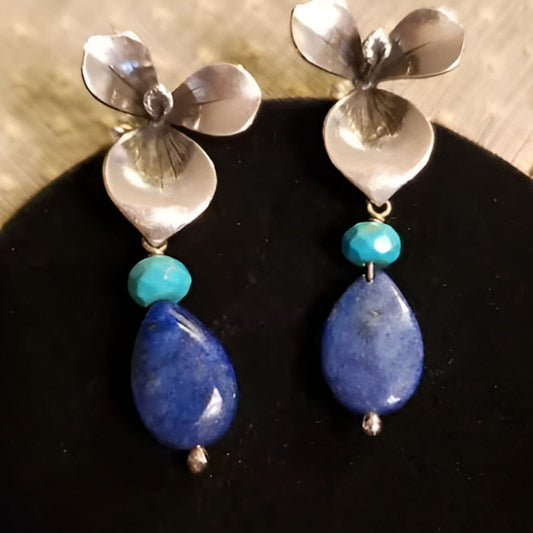 Vintage Flower Dangle Earrings