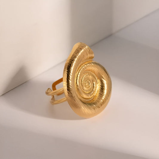 Vintage Snail Shell Seashells Ring