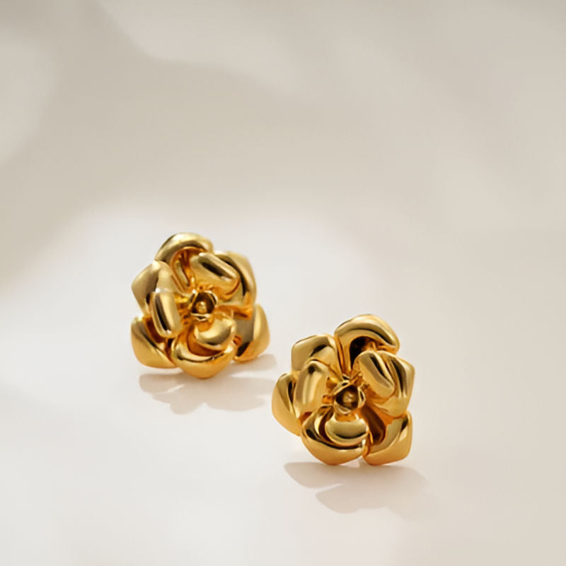 Vintage Polished Petals Flower Shape Earrings