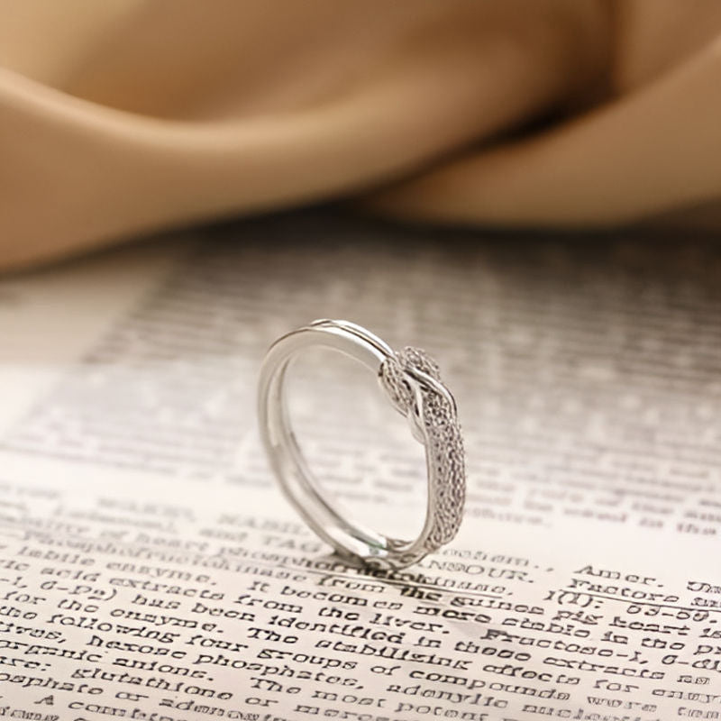 Silver Bilayer Geometric Knot Ring
