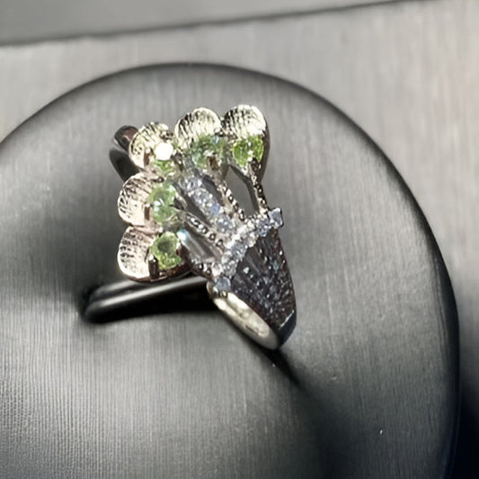 Vintage Natural Peridot Ring