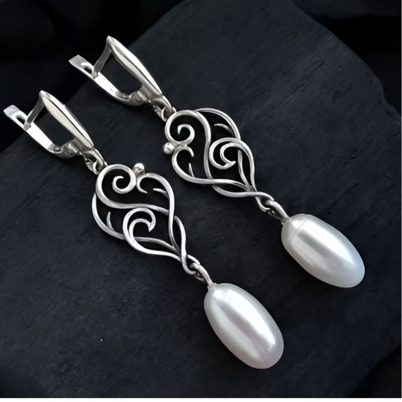 Vintage Silver Flower Pearl Earrings