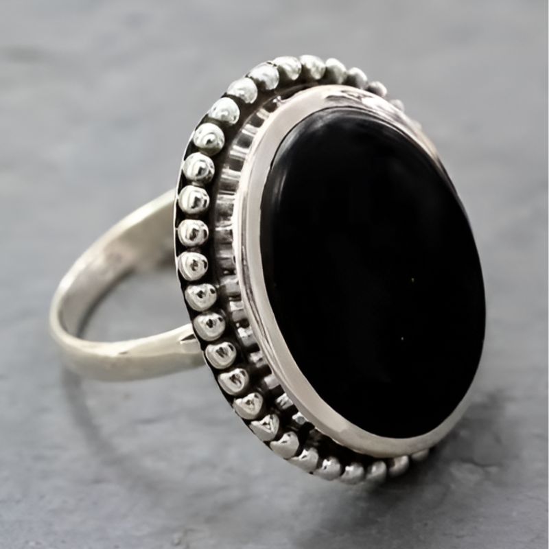 Vintage Silver Black Stone Ring