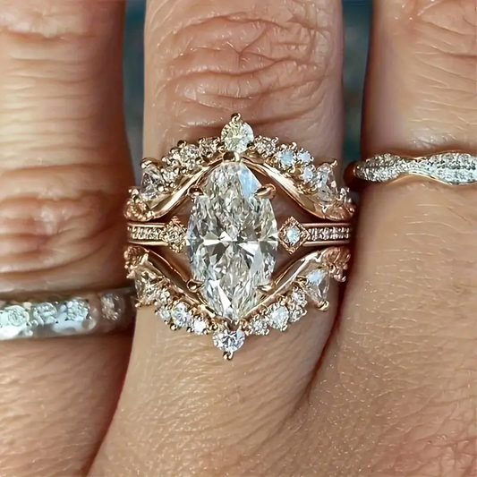 Vintage Elegant Bright Ring