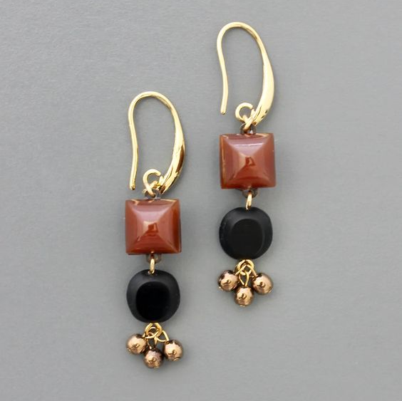 Vintage Black & Red Stones Earrings